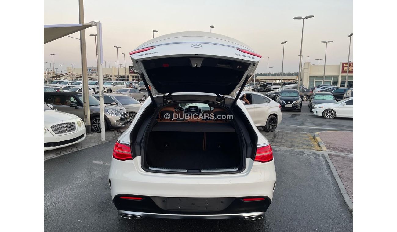 مرسيدس بنز GLE 43 AMG Mercedes GLE 43 AMG Gulf model 2017 in excellent condition, full specifications