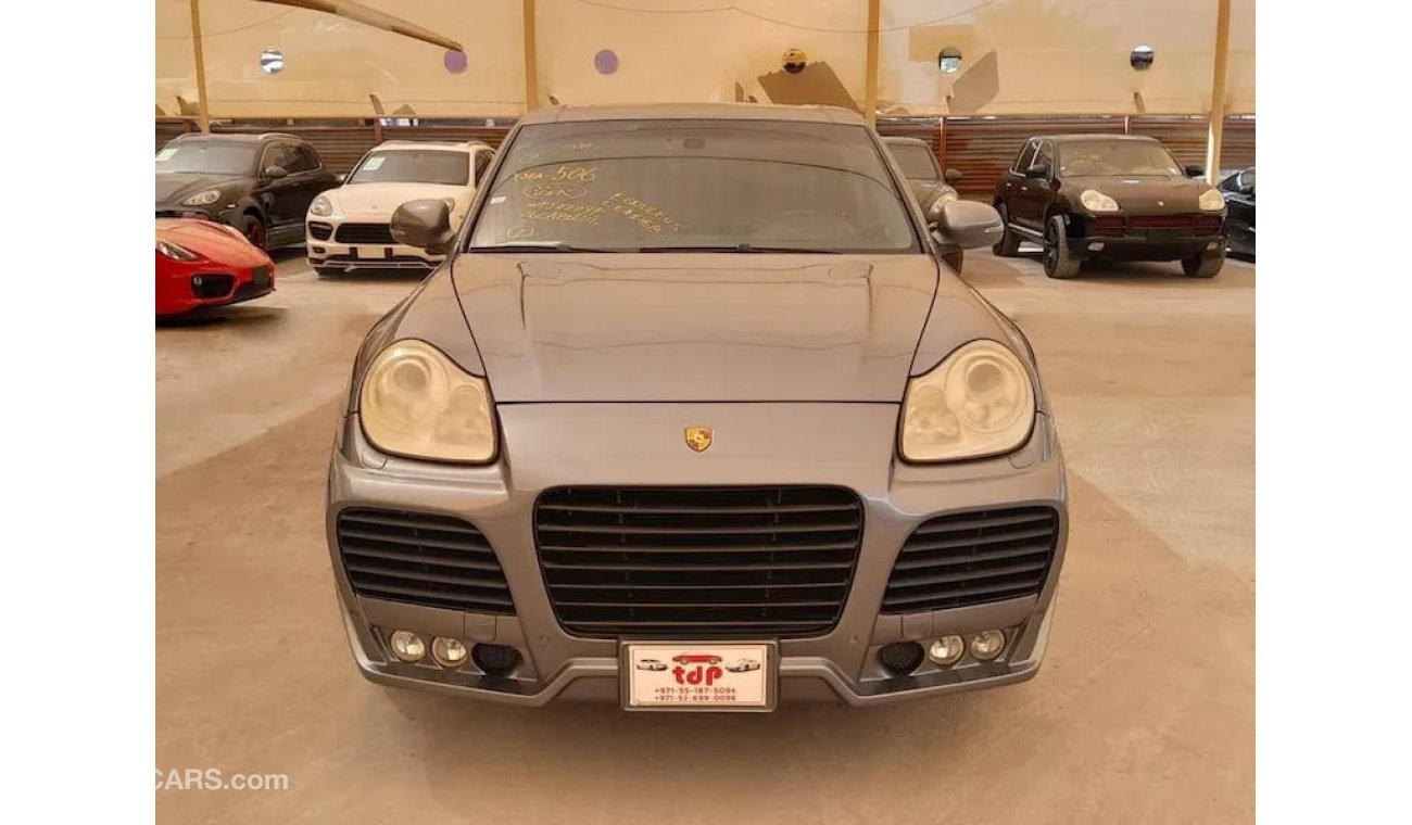 Porsche Cayenne Turbo PORSCHE CAYENNE TURBO 4.5L 2006 WITH SUNROOF, ELECTRIC LEATHER SEATS, T.V NAVIGATION AND MUCH MORE