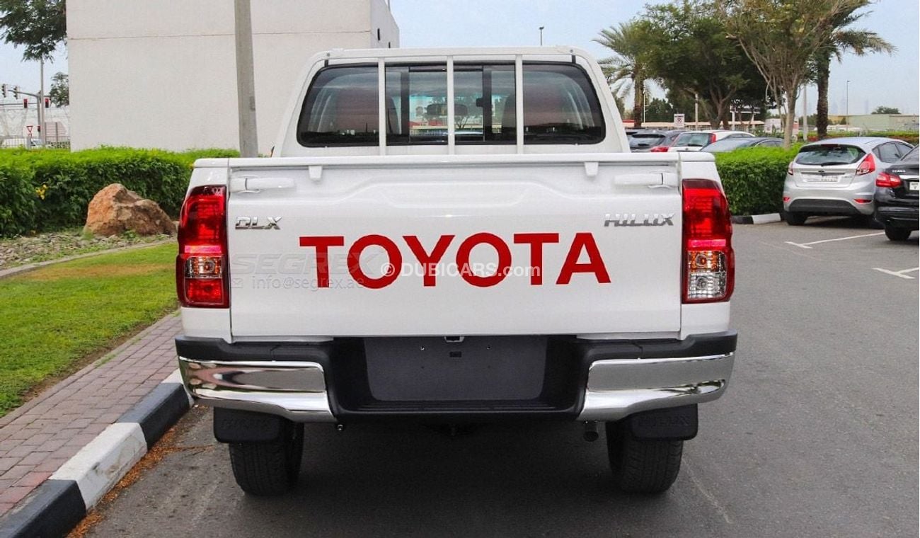 تويوتا هيلوكس Toyota Hilux 2.7L Basica Gasolina 4x4 TA 2024