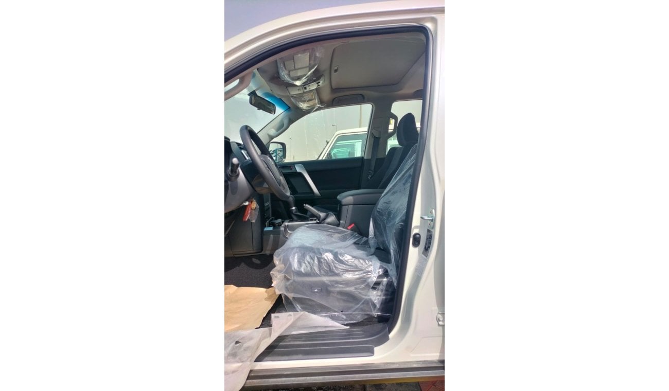 تويوتا برادو TOYOTA PRADO 2.7L BASIC COLOR WHITE MODEL 2023