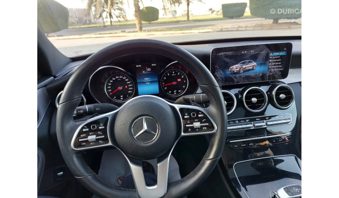 مرسيدس بنز C 300 4MATIC