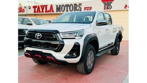 تويوتا هيلوكس TOYOTA HILUX 4.0 AT FENDER WHITE 2025