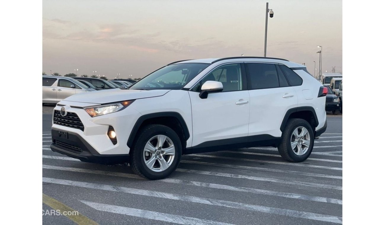 تويوتا راف ٤ 2021 Toyota Rav4 XLE 2.5L V4 Push Start Electric Seat -  UAE PASS