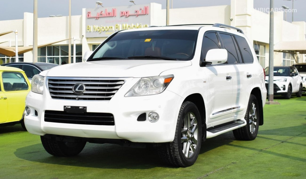 Lexus LX 500