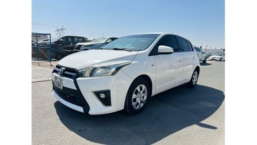 Toyota Yaris TOYOTA YARIS 1.3 L AUTOMATIC WHITE 2015