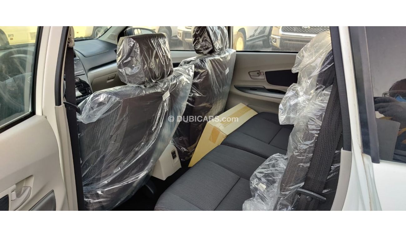 Toyota Avanza 1.5l with fabric seats