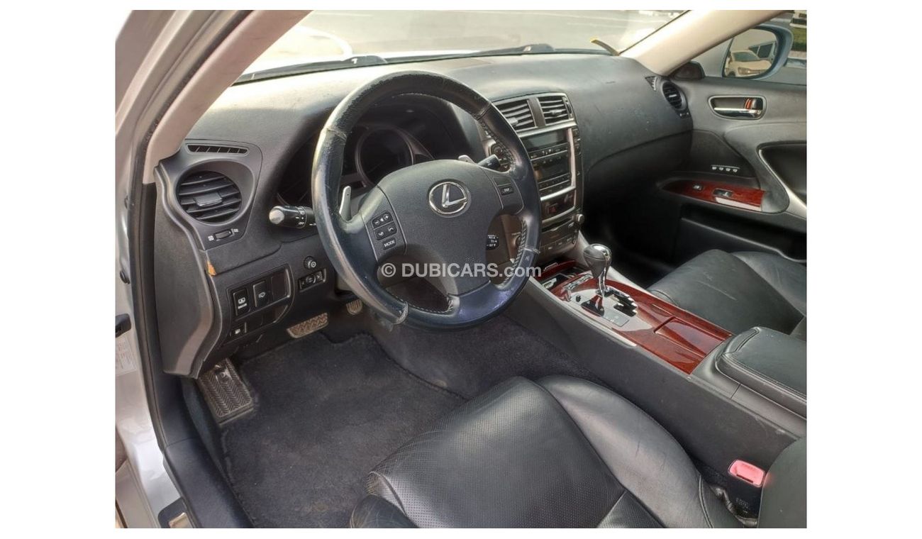 Lexus IS250 LEXUS IS250 || 2006 SILVER || PETROL	KM 251734 || LHD AUTO ||