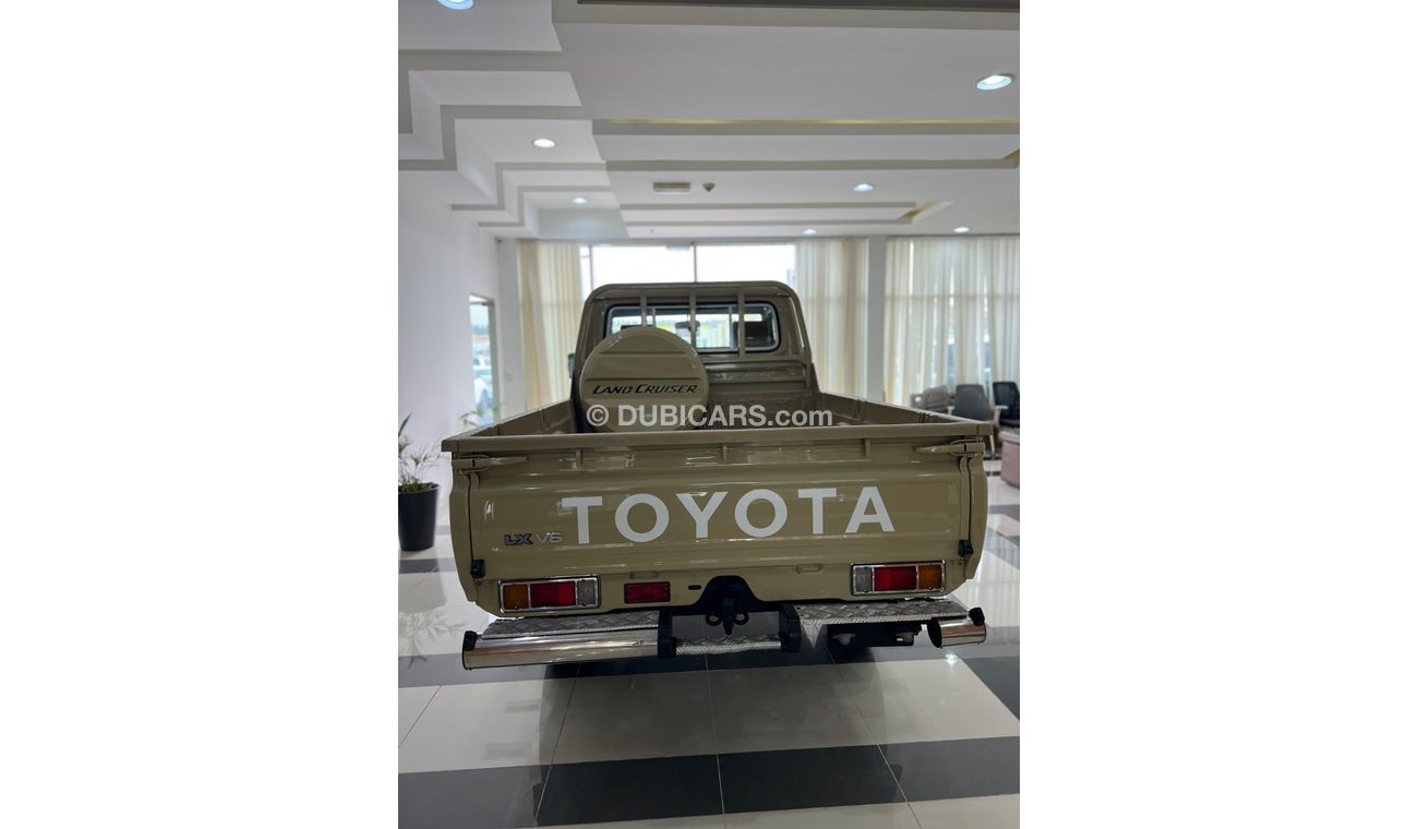 تويوتا لاند كروزر بيك آب PICKUP 70th LX2 4.0L