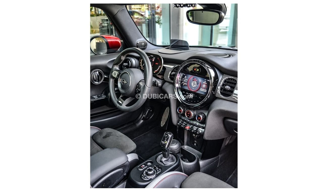 Mini John Cooper Works Coupé Mini John Cooper Works Coupé 2023 GCC Specs With Service History