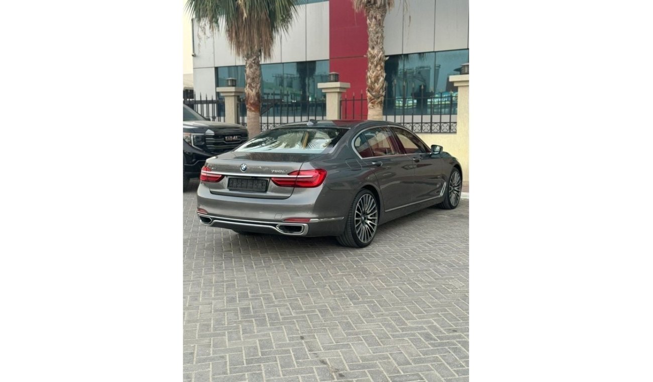 BMW 750Li Luxury Plus