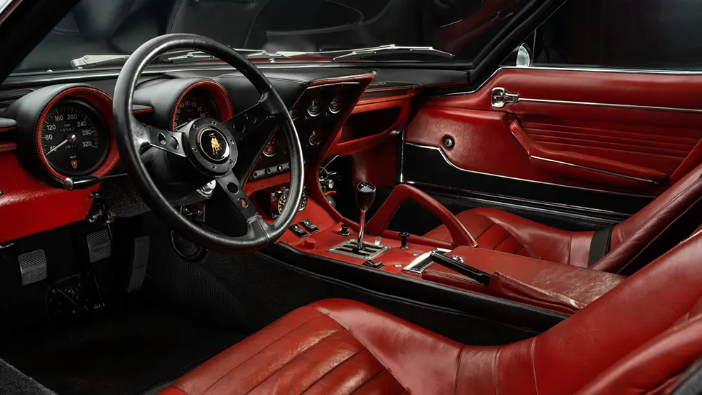 Lamborghini Miura interior - Cockpit