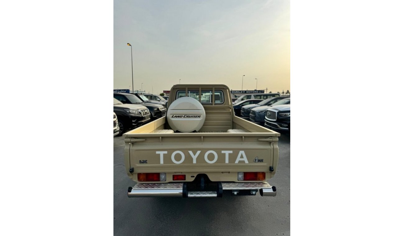 تويوتا لاند كروزر بيك آب 2024 TOYOTA LAND CRUISER PICK UP 2.8L GDJ79 4WD