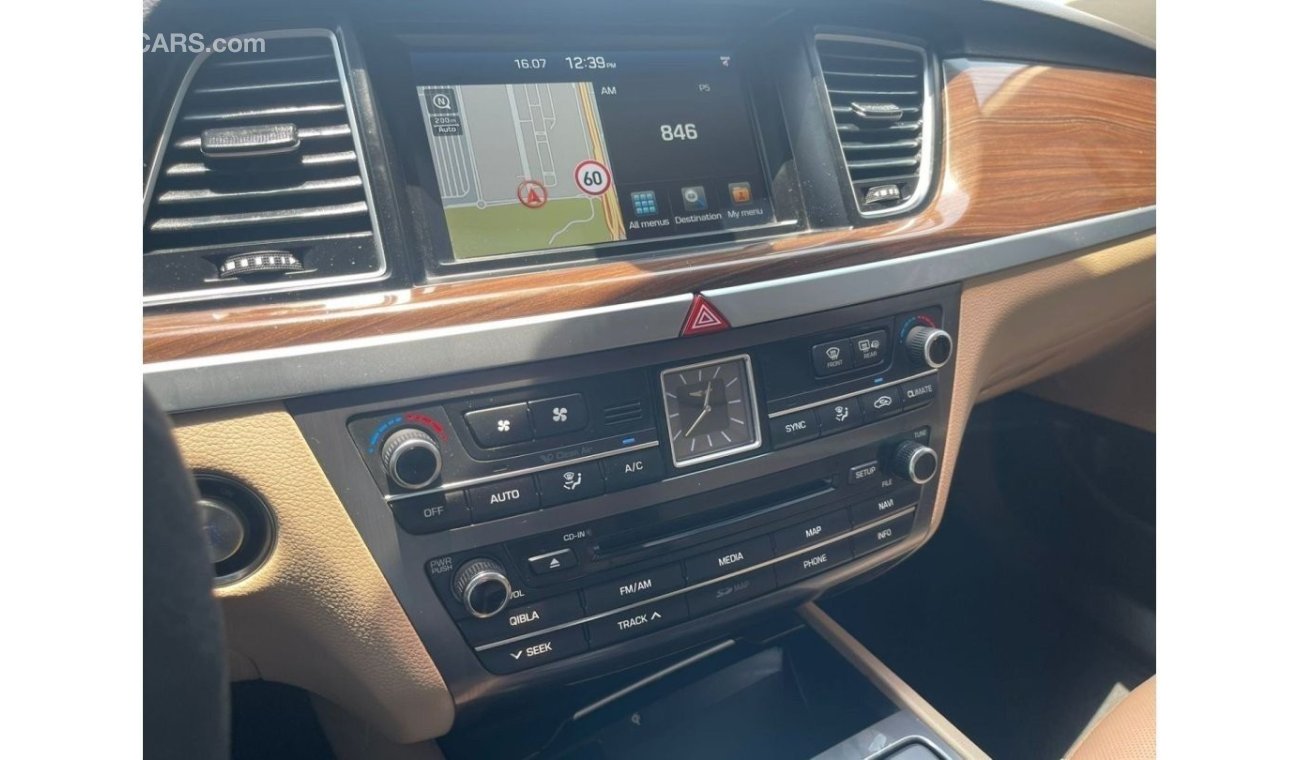 Genesis G80 Royal