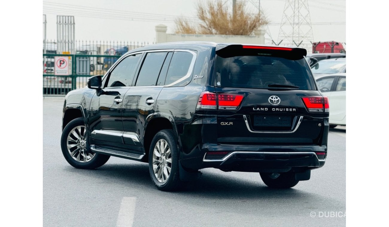 تويوتا لاند كروزر Land Cruiser Gxr full option left hand drive