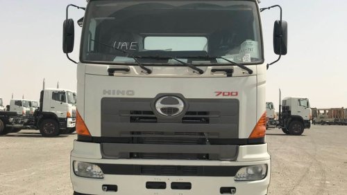 Hino 700 Series 4041 Chassis , 30 Ton