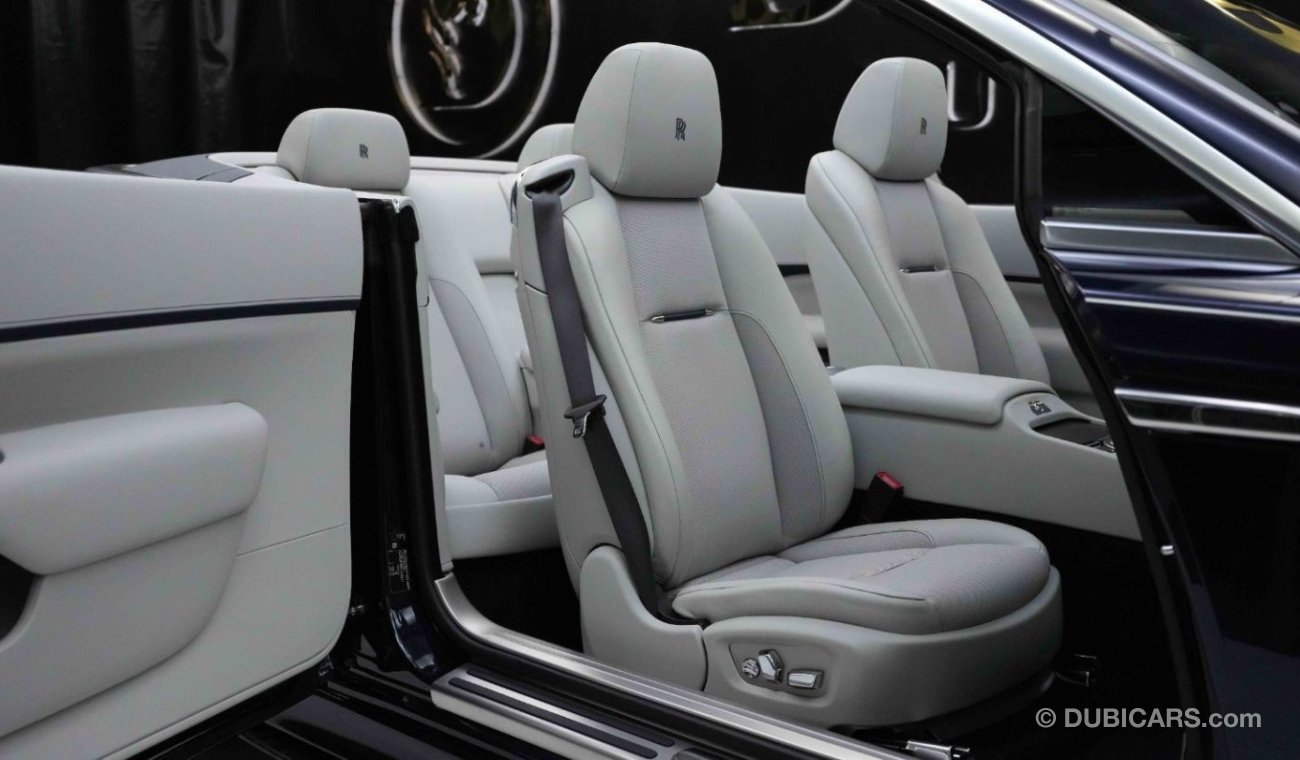 Rolls-Royce Onyx Dawn | 3 Years Warranty + 3 Years Service