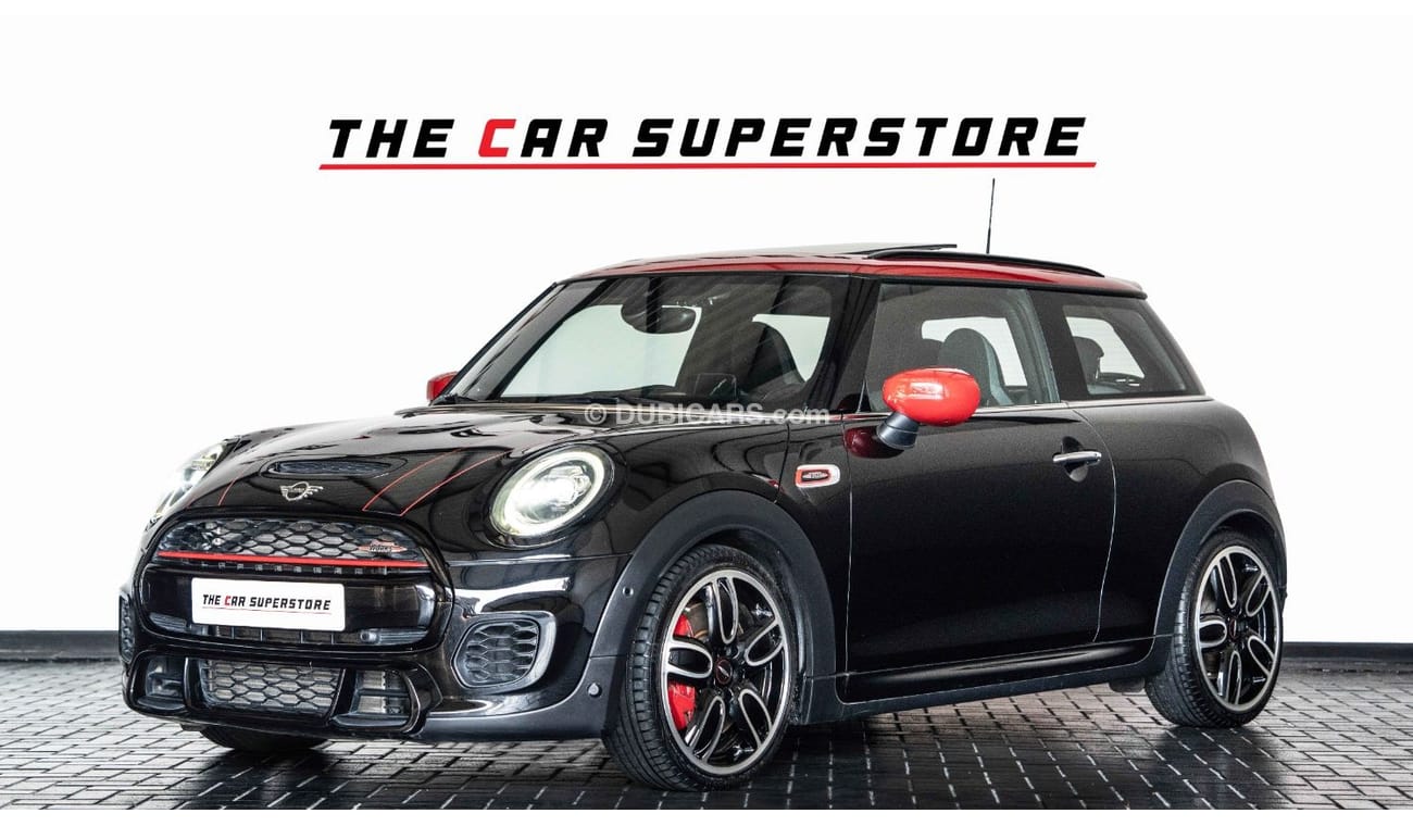 Mini John Cooper Works Coupé 2020-MINI COOPER JCW 3 DOORS F56-GCC-SERVICE HISTORY FULL WITH MINI-1 YEAR WARRANTY