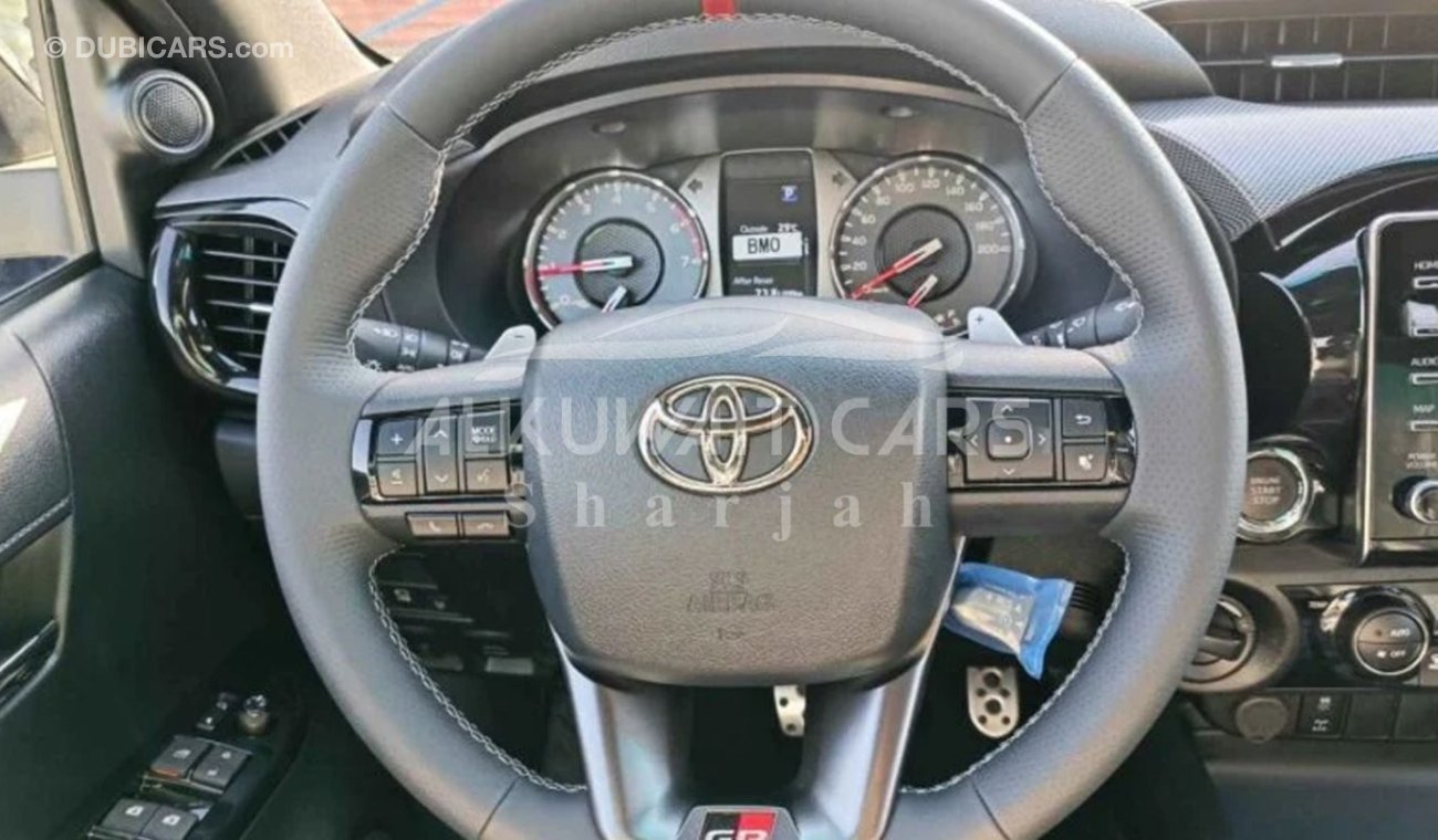 تويوتا هيلوكس TOYOTA HILUX GR SPORTS 2024 AT 2.8LDIESEL BLACK