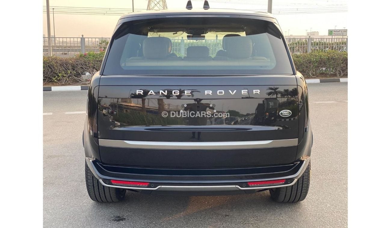 Land Rover Range Rover GCC SPEC UNDER WARRANTY AND SERVICE