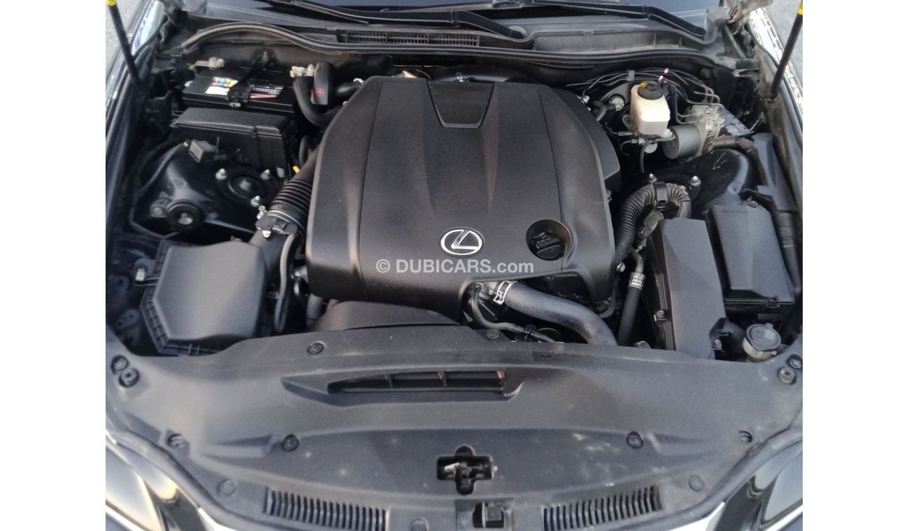 لكزس IS 250 LEXUS IS 250 V6 2.5L Full Option Model 2015