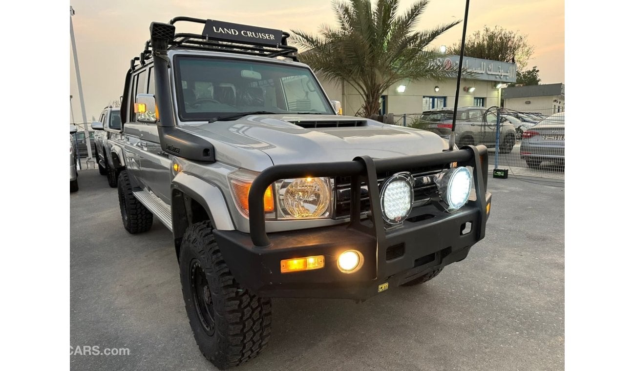 Toyota Land Cruiser Pick Up