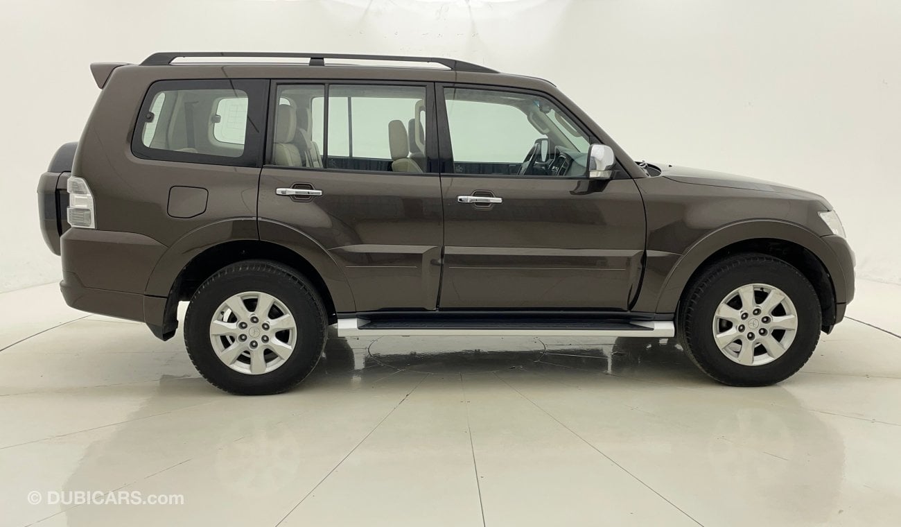 Mitsubishi Pajero GLS MIDLINE 3.5 | Zero Down Payment | Free Home Test Drive