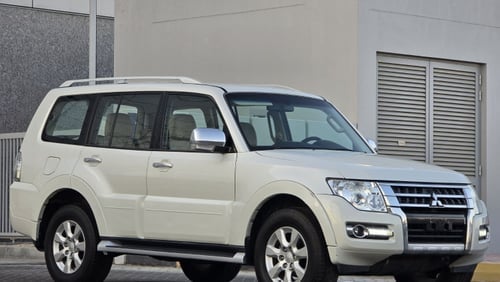 Mitsubishi Pajero GLS Base 3.5L (5 Seater) GLS 3.5L GCC ORGINAL PAINT // ACCIDENT FREE // PERFECT CONDITION