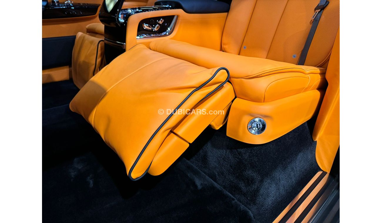 Rolls-Royce Phantom EWB MANDARIN 4 seats