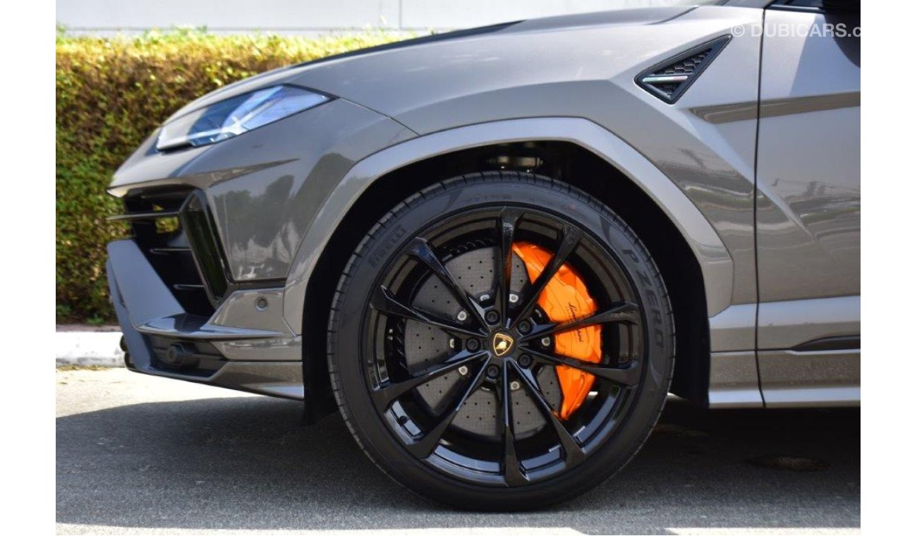 Lamborghini Urus S V8 4.0L with Whopping 666 Horse Power