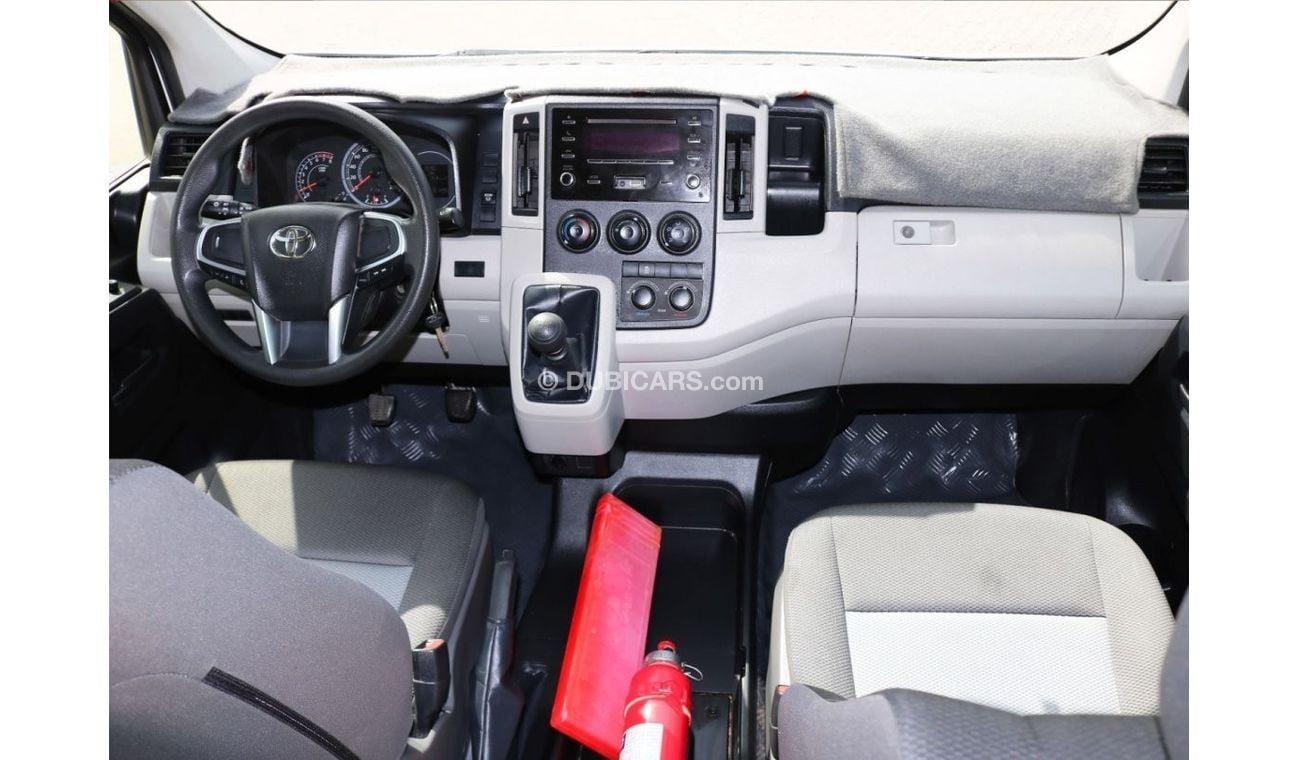 Toyota Hiace 2020 | 12 SEATER V6 - WITH EXCELLENT CONDITION AND GCC SPECS