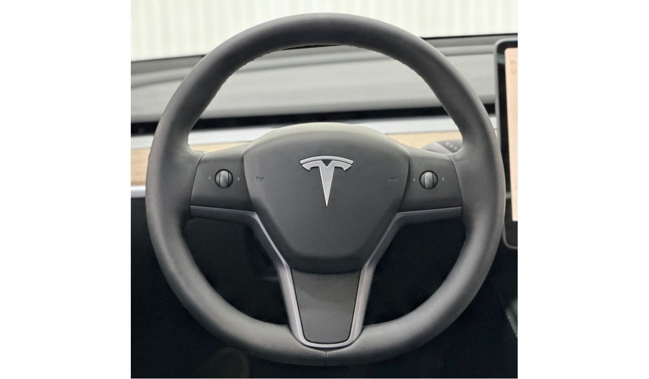 تسلا موديل Y 2023 Tesla Model Y Long Range Dual Motor, Sep 2031 Tesla Battery Warranty, Autopilot, Low Kms, GCC