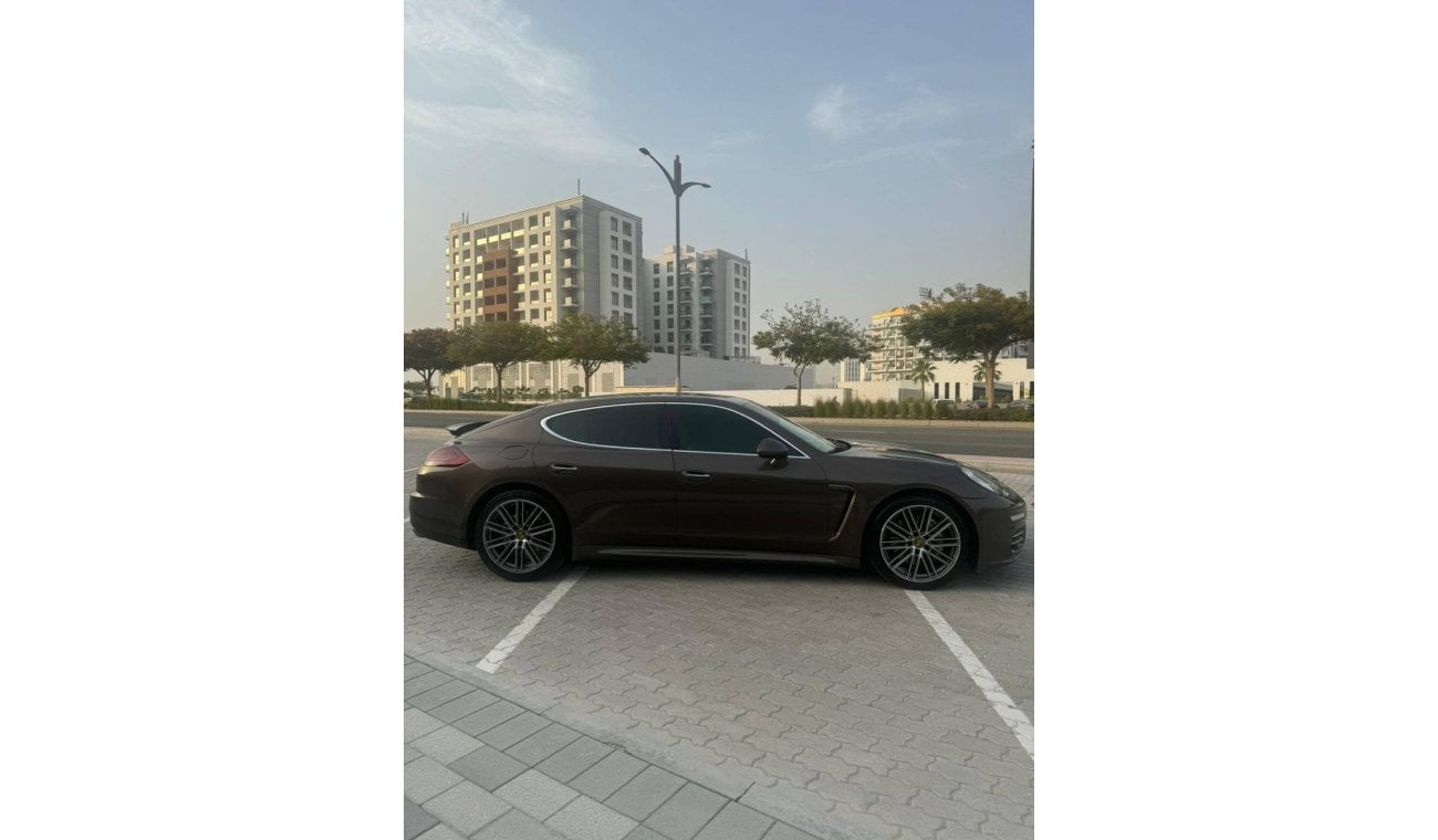 Porsche Panamera 4S Panamera 4S GCC Full Option