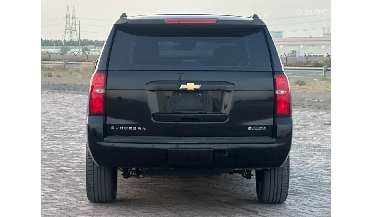 Chevrolet Suburban LT