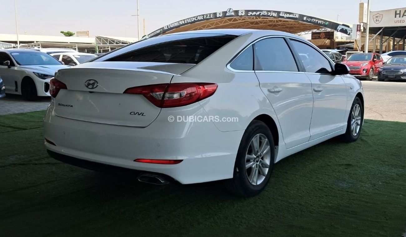 Used Hyundai Sonata 2017 for sale in Dubai - 666463