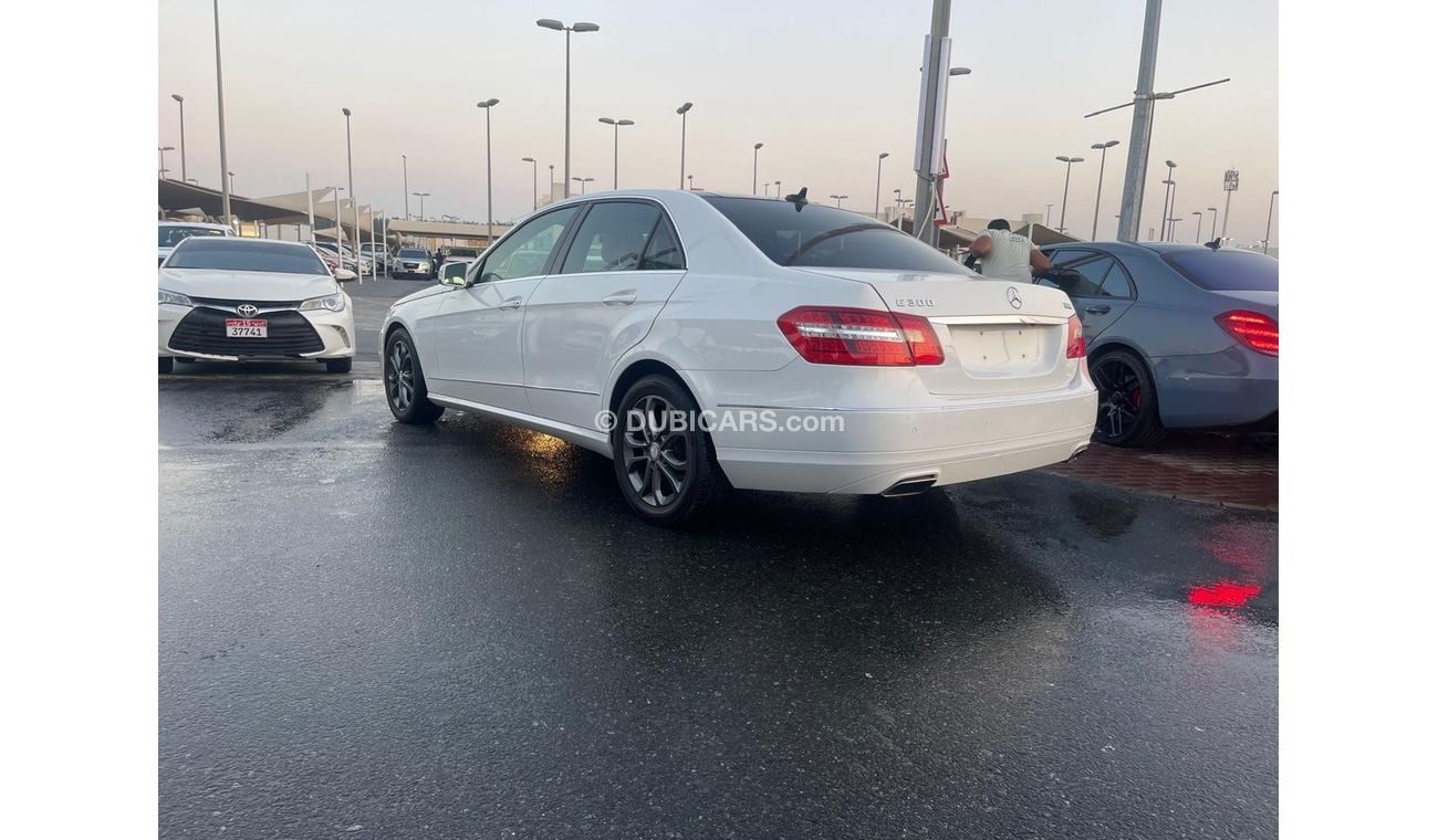 مرسيدس بنز E300 Avantgarde Mercedes E300 AMG_Gulf_2013_excellent condition_Full option