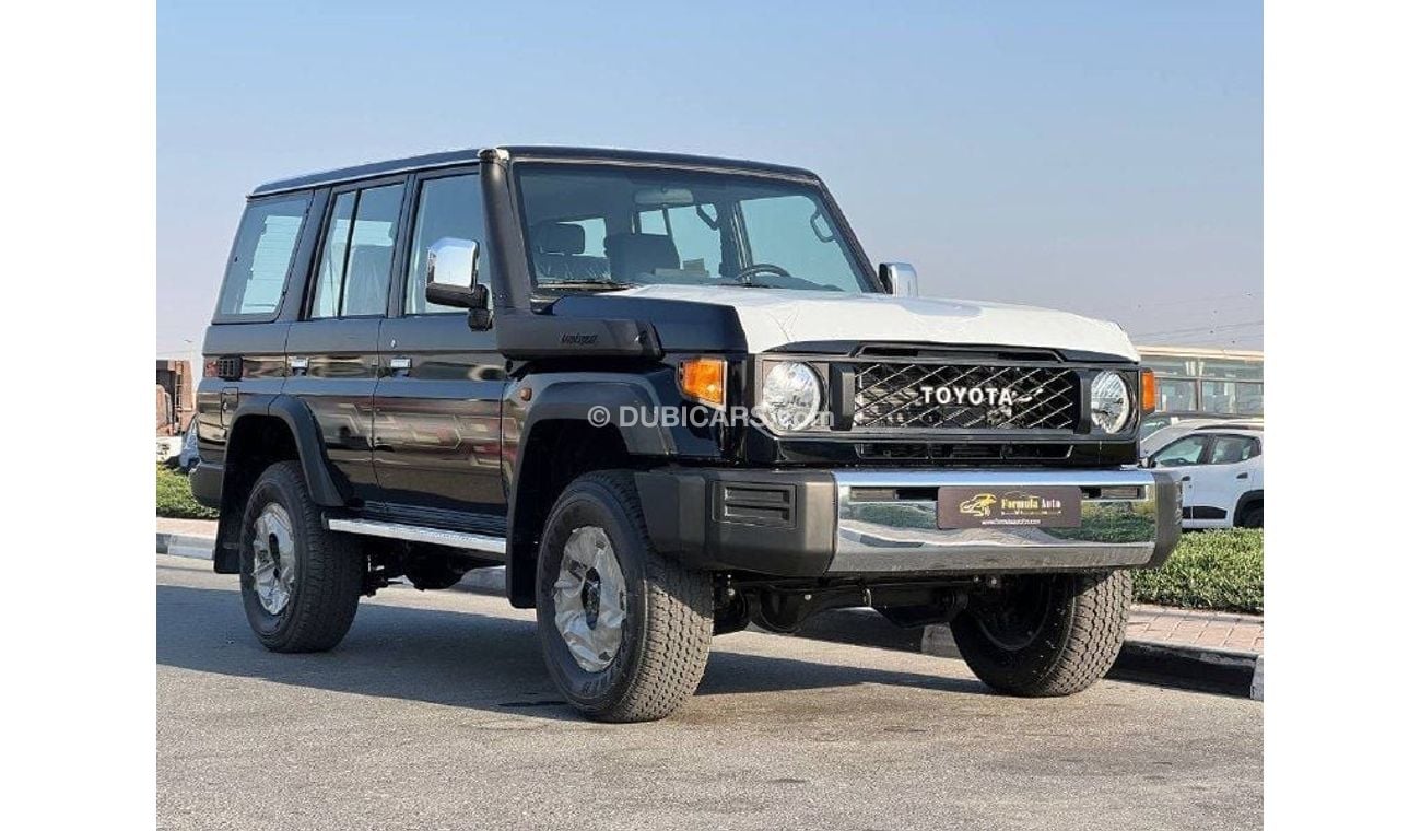 تويوتا لاند كروزر هارد توب LC76 4.0L PTR M/T // 2024 // HIGH OPTION WITH DVD & BACK CAMERA , POWER WINDOWS , COOL BOX // SPECIA