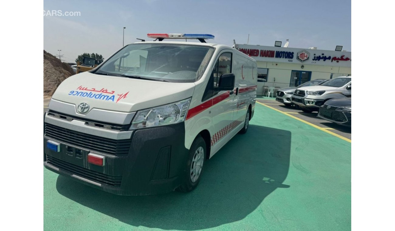 تويوتا هاياس 3.5L PETROL V6 STD ROOF AMBULANCE 2022