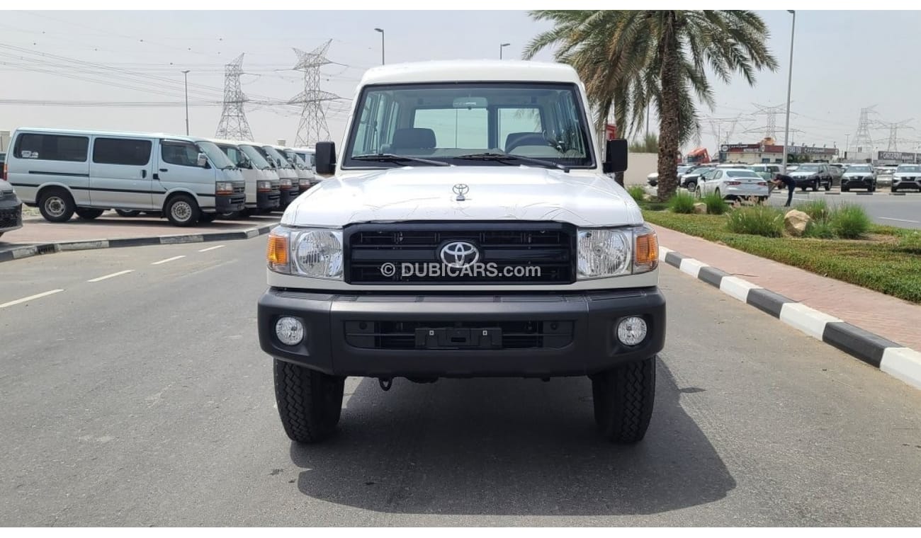 تويوتا لاند كروزر هارد توب TOYOTA LAND CRUISER LC78 HARDTOP 4.2L DIESEL V6 MY 2023 WHITE