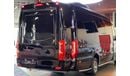 Mercedes-Benz Sprinter 519 CDI I Wooden Floor I 18 Seater