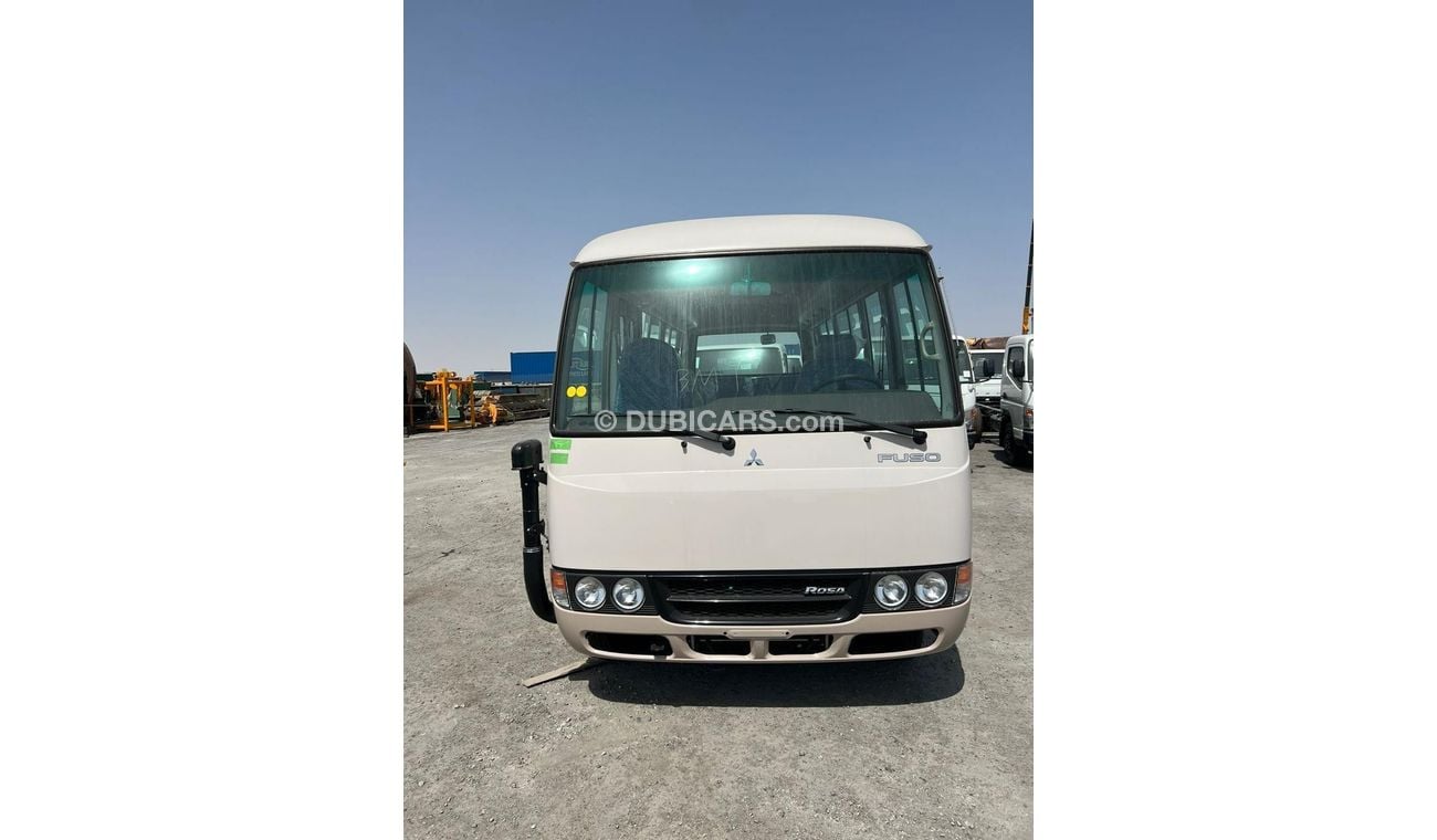 ميتسوبيشي روزا Fuso 26 seats