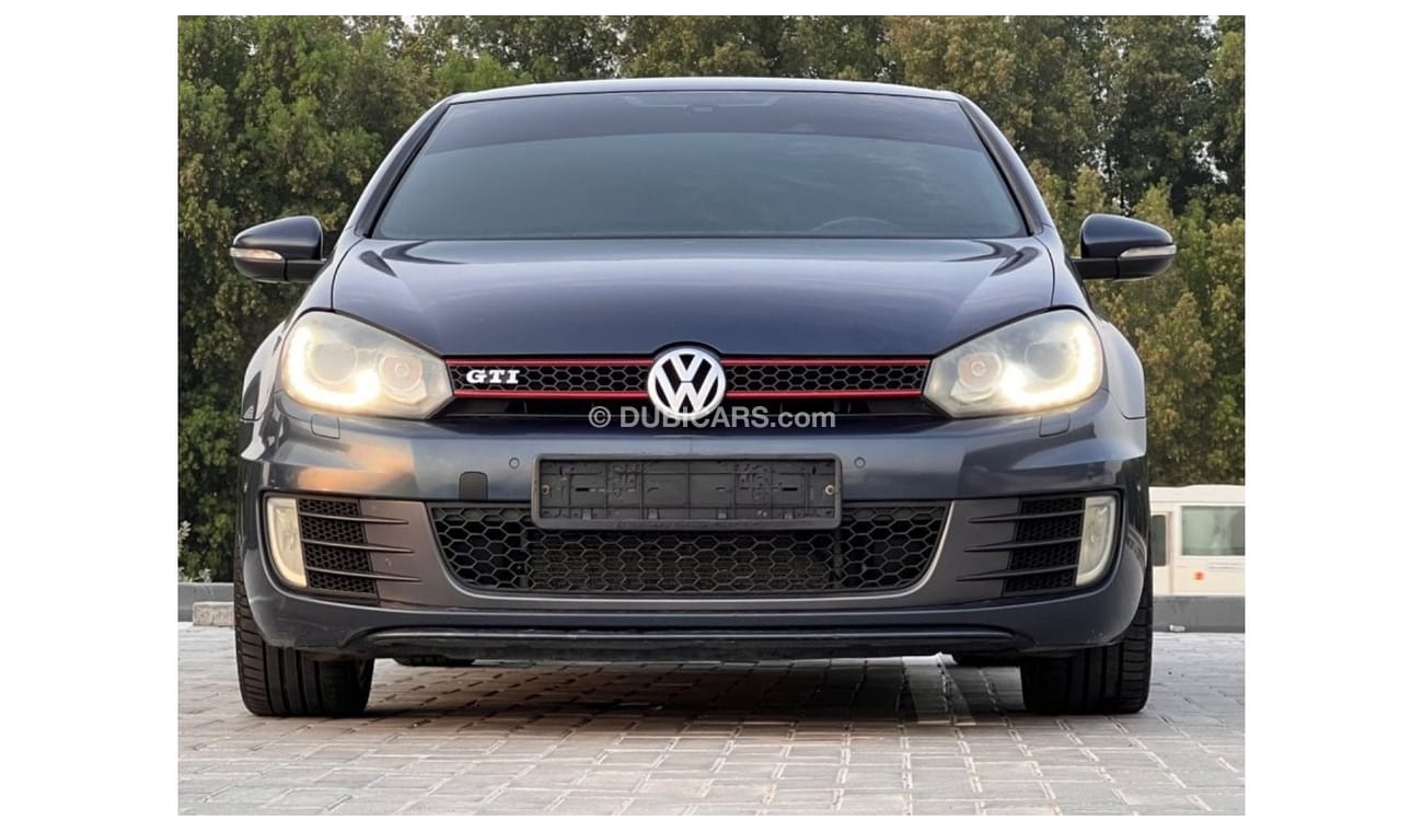 فولكس واجن جولف GTI