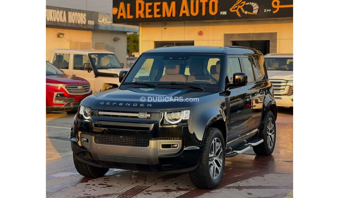 Land Rover Discovery Land Rover Defender X Dynamic P400 V6 90 | GCC