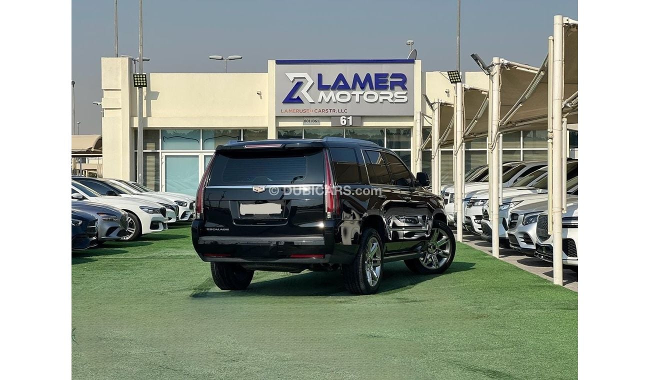 كاديلاك إسكالاد Platinum 6.2L 2000 Monthly payments / Cadillac  Escalade / Platinum / One Owner / Full option/ Full 