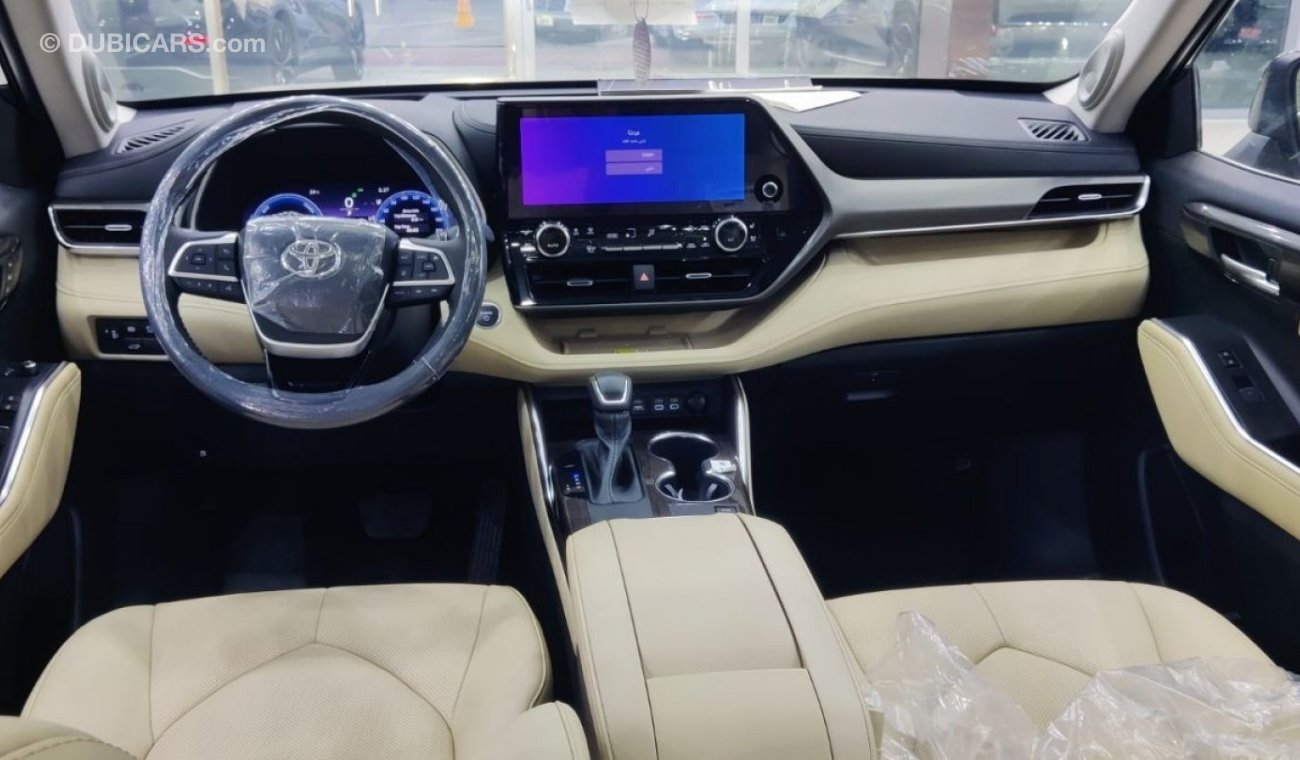 Toyota Highlander Limited 2.5L Hybrid Auto Green Color