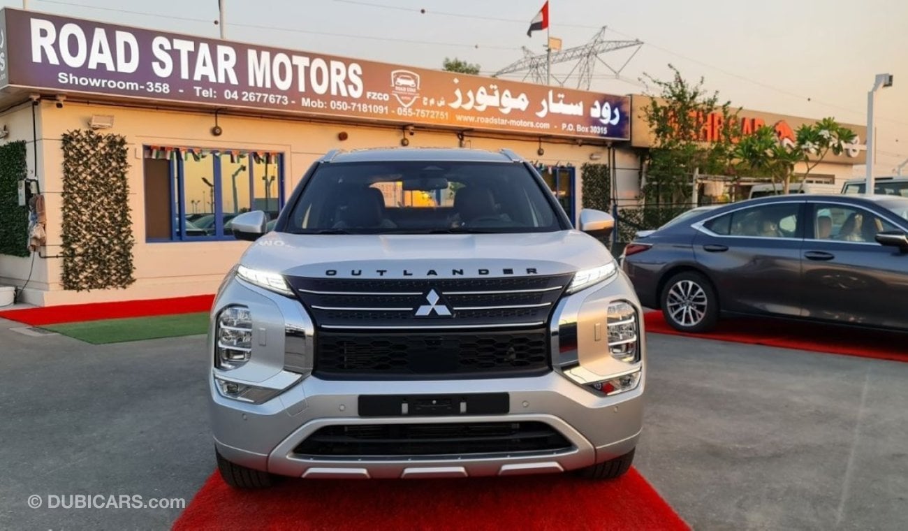 ميتسوبيشي آوتلاندر OUTLANDER LEMITED EDITION 2025 GCC  2.5L 4WD 7 SEATER