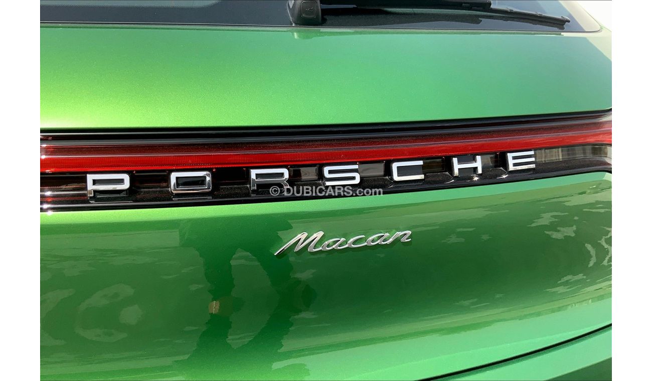 Porsche Macan Standard+ & Sport Chrono Package