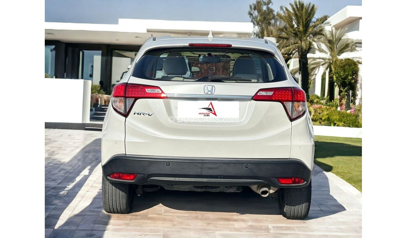 هوندا HRV LX 1.5L AED 950 PM | HONDA HR-V LX 1.8 I4 | GCC  | LOW MILEAGE | 0% DOWNPAYMENT