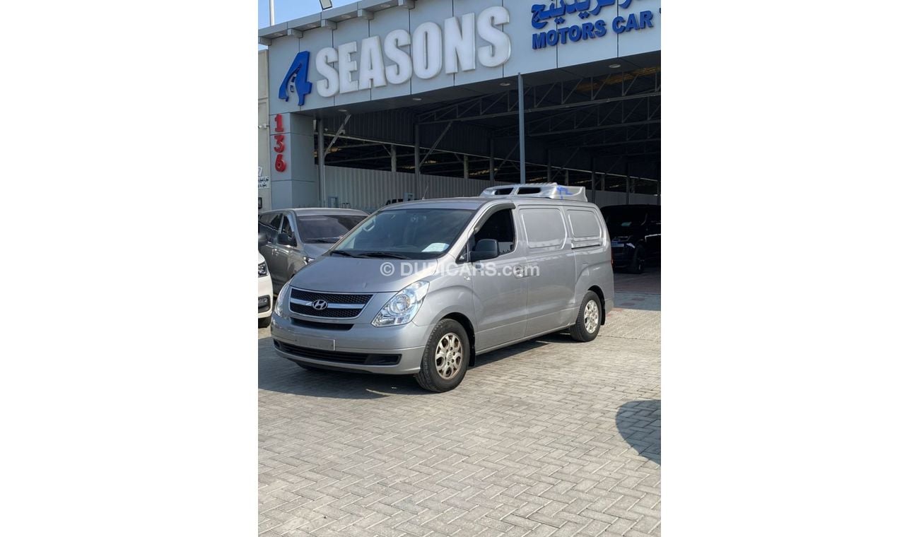 Hyundai H1 Starex HYUNDAI STAREX 2012/2.4L/DIESEL/FREEZER /CLEAN TITLE/KOREA SPECS