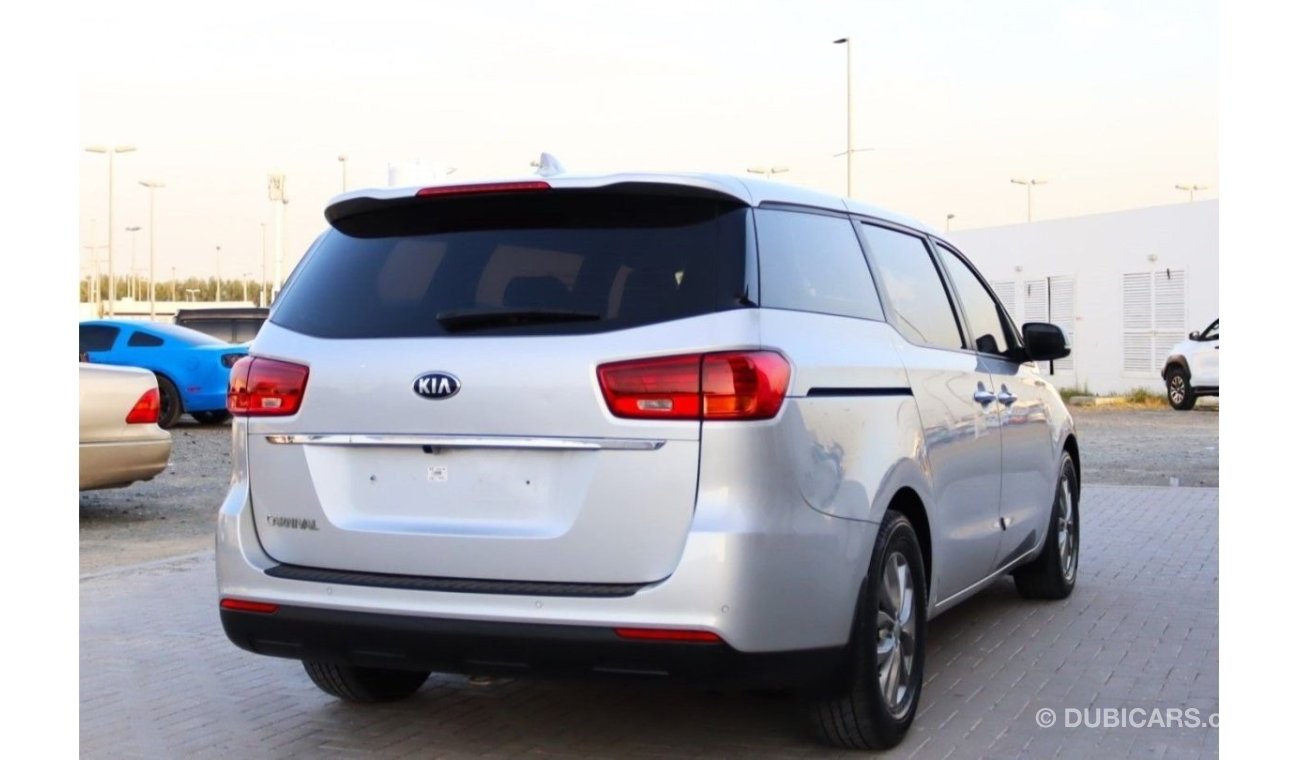 Kia Carnival Kia Carnival EX (YP) model 2019, 5 dirhams. MPV, 3.3 litres, 6 cylinder diesel, automatic, front whe