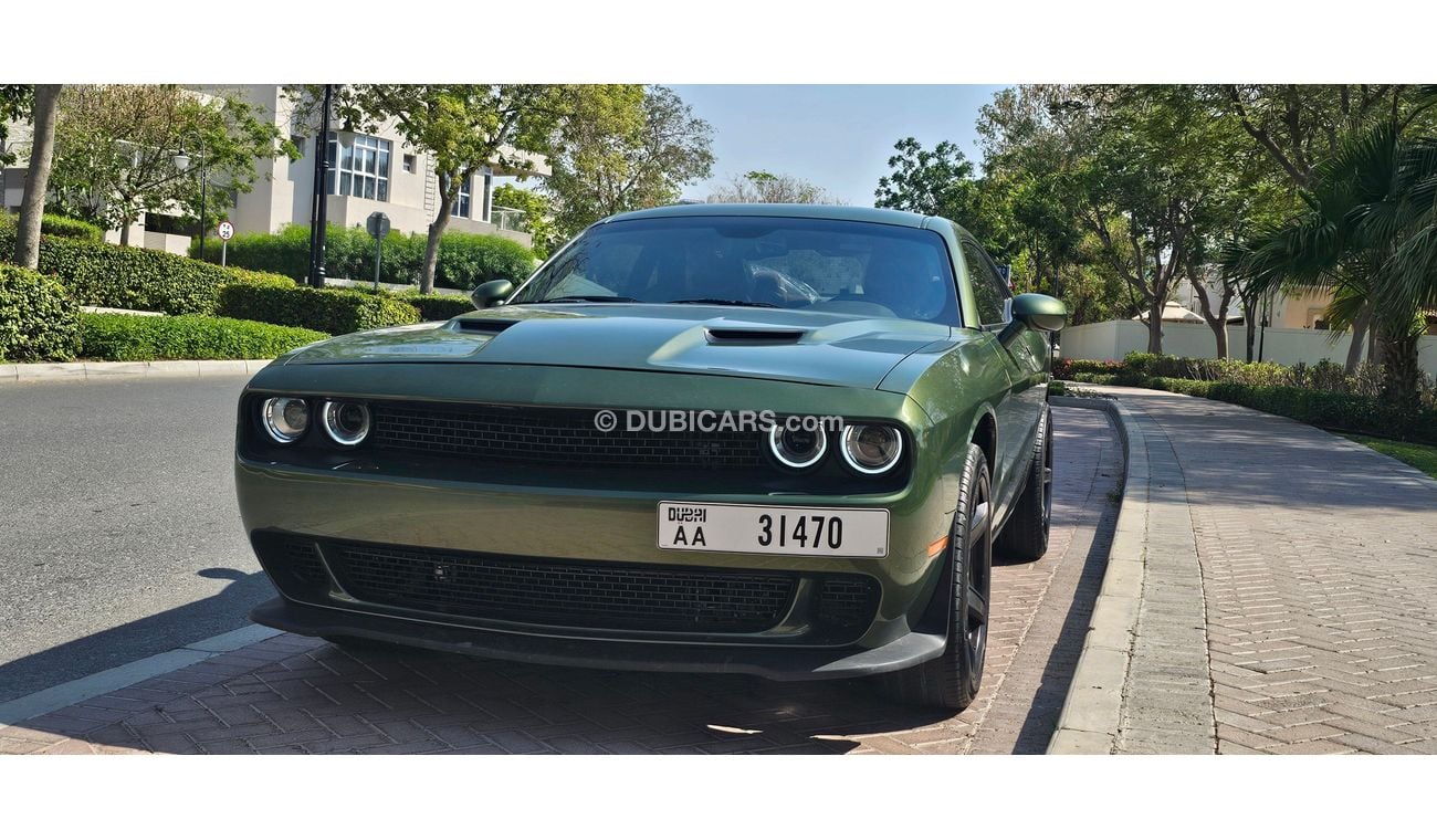 Dodge Challenger sxt